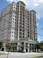 505 S Orange Ave in Sarasota, FL - Building Photo