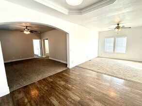 466 1st St in Willows, CA - Building Photo - Building Photo