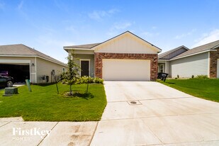 13509 Sunrise Mdw in Saint Hedwig, TX - Building Photo