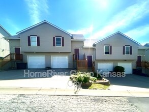 5631 N Northwood Terrace in Kansas City, MO - Building Photo - Building Photo