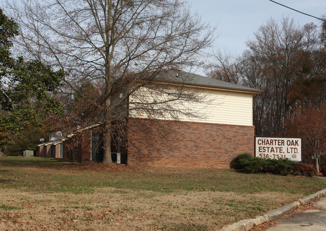 Charter Oak Estate in Flowery Branch, GA - Building Photo - Building Photo