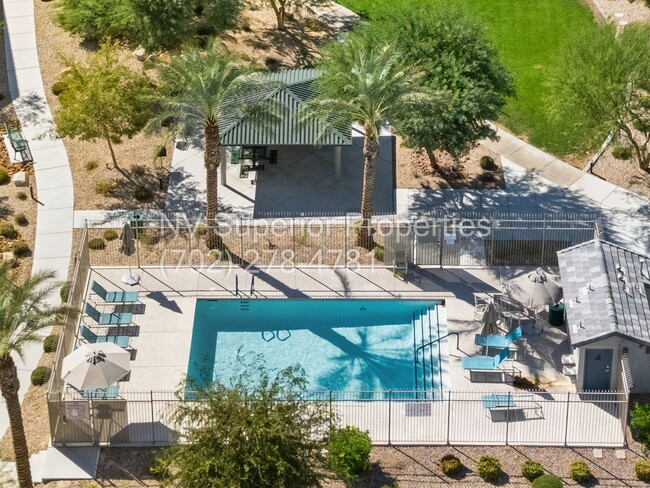 7415 Snowy Owl St in North Las Vegas, NV - Building Photo - Building Photo