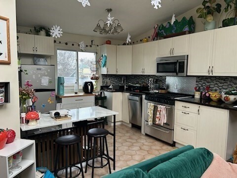 10 Bynner St, Unit 4 in Boston, MA - Building Photo - Building Photo
