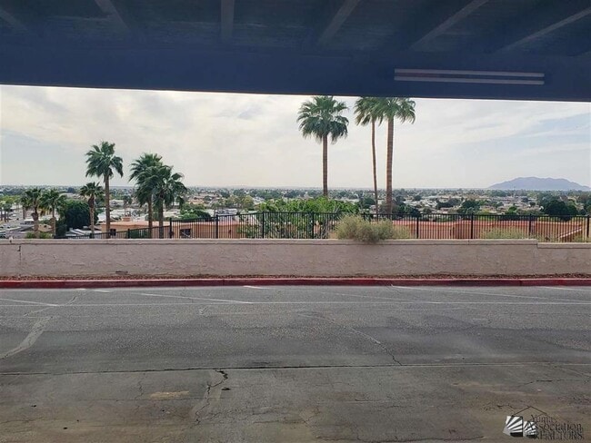 2240 S Elks Ln in Yuma, AZ - Building Photo - Building Photo