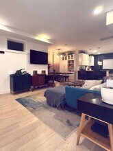 749 Hamilton St NW in Washington, DC - Foto de edificio - Building Photo