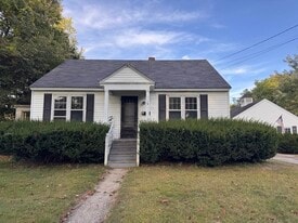 16 Belmont Ave in Keene, NH - Building Photo