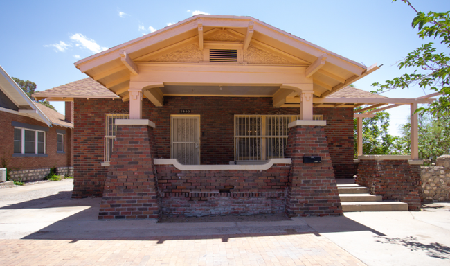 property at 2900 San Diego Ave