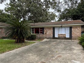 12439 Largo Dr in Savannah, GA - Building Photo