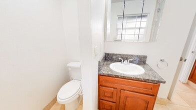 205 Waring Ave in Riverside, CA - Building Photo - Building Photo