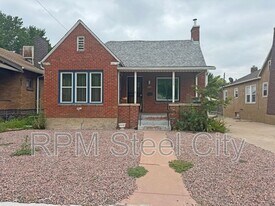 1322 Claremont Ave in Pueblo, CO - Building Photo