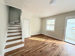 133 E Grant Ave in Roselle Park, NJ - Building Photo - Building Photo