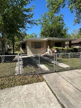 3716 N Davis St in Jacksonville, FL - Building Photo - Building Photo