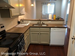 101 Ricky D Britt Sr Blvd-Unit -8 - DeLavine in Oxford, MS - Building Photo - Building Photo