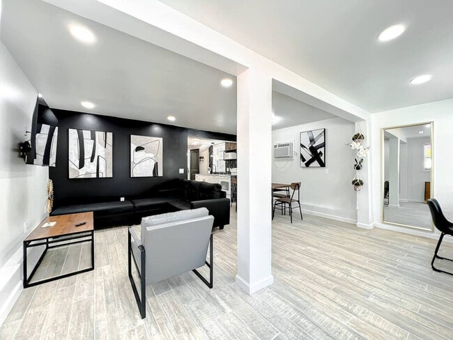 173 S Orange Ave in Orlando, FL - Building Photo - Building Photo