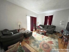 19 Bucknam St, Unit 3 in Boston, MA - Building Photo - Building Photo