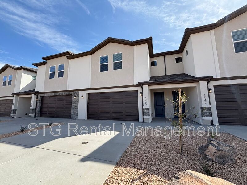 1035 S 4380 W in Hurricane, UT - Foto de edificio