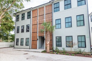 6 Sanctuary Ct in Charleston, SC - Building Photo