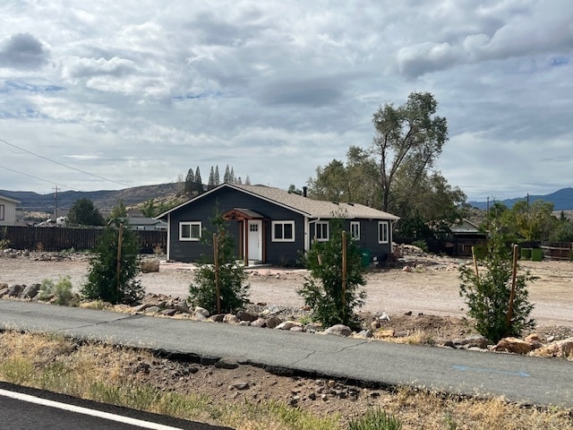 15725 Toll Rd in Reno, NV - Building Photo
