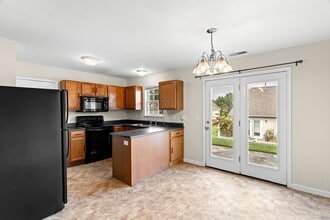 65 Lilac Fields Way in Arden, NC - Building Photo - Building Photo