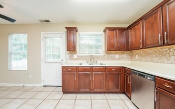 3638 #A12 Coleman St in Lithonia, GA - Foto de edificio - Building Photo