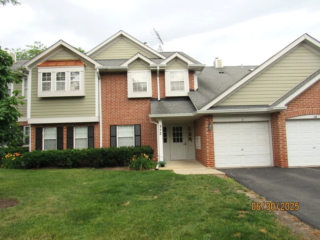 property at 352 Pembroke Ct
