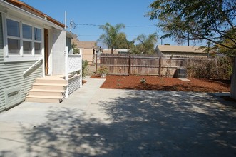 11304 Nardo St in Ventura, CA - Foto de edificio - Building Photo