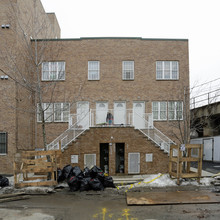 51 Maple Ave in Staten Island, NY - Foto de edificio - Building Photo