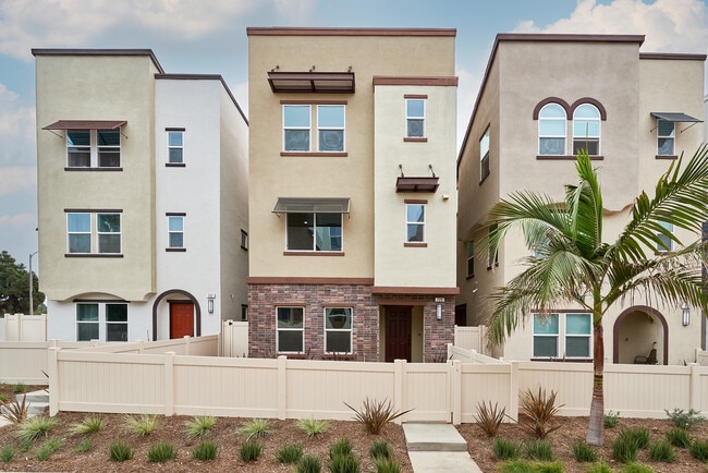 property at 729 Daniel Freeman Cir