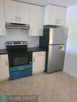 2661 S Course Dr in Pompano Beach, FL - Building Photo