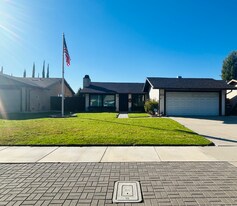 1151 Canyon View Ln in Colton, CA - Building Photo