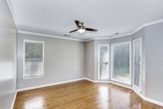 2701 King Arthur Ct SW in Decatur, AL - Building Photo - Building Photo