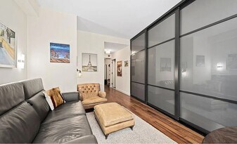 100 Jay St in Brooklyn, NY - Building Photo