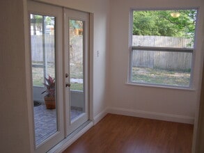 5872 40th Ave N in St. Petersburg, FL - Building Photo - Building Photo