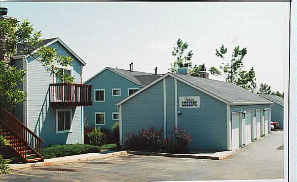 Yukon Reserve in Lakewood, CO - Foto de edificio