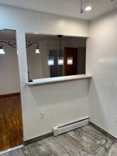 888 Jerome St, Unit 1room in Brooklyn, NY - Building Photo - Building Photo