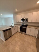 5658 Nispero Wy in Kissimmee, FL - Foto de edificio - Building Photo