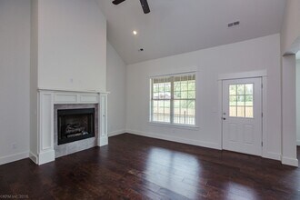 1531 Abbey Ln in Centerton, AR - Building Photo - Building Photo