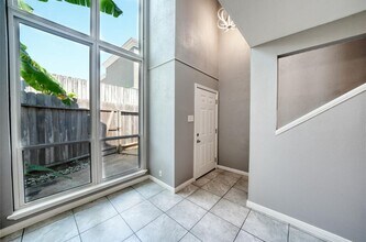 16120 Stuebner Airline Rd in Spring, TX - Building Photo - Building Photo