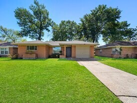 1115 W 31st St in Houston, TX - Building Photo