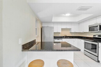 8095 E St John Ave in Boynton Beach, FL - Building Photo - Building Photo