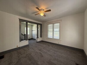 1213 S Illinois St in Decatur, IL - Building Photo - Building Photo