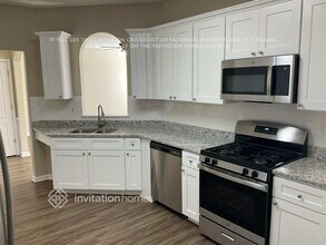 7063 Skippingstone Way in Douglasville, GA - Building Photo - Building Photo