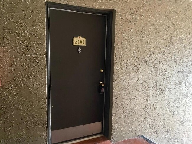 395 Wymore Rd, Unit 200 in Altamonte Springs, FL - Building Photo - Building Photo