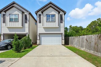 5105 Ricky St in Houston, TX - Building Photo - Building Photo