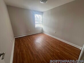 9 Bronsdon St in Boston, MA - Building Photo - Building Photo