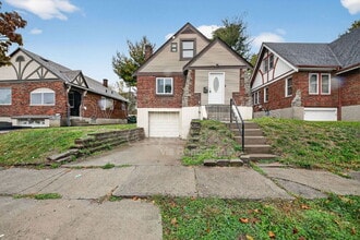 1818 Lawn Ave in Cincinnati, OH - Building Photo - Building Photo