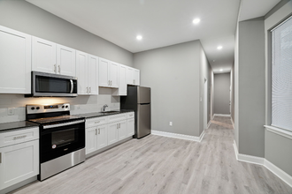 5050 Walnut St in Philadelphia, PA - Building Photo - Building Photo