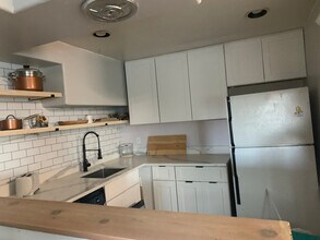 2640 23rd Ave W in Seattle, WA - Building Photo - Building Photo