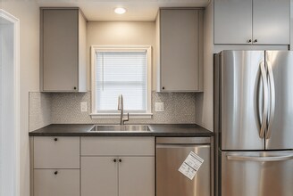 1718 Chandler Rd in Ann Arbor, MI - Building Photo - Building Photo