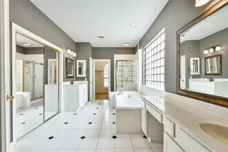 5803 Song Ridge Ct in Houston, TX - Building Photo - Building Photo